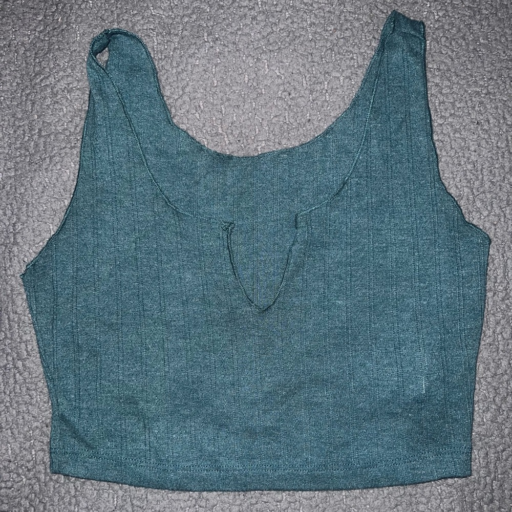 Cropped tank!